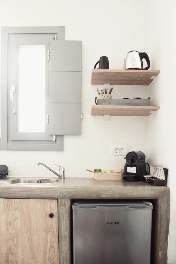 Aeron Suites Exo Gonia Bagian luar foto